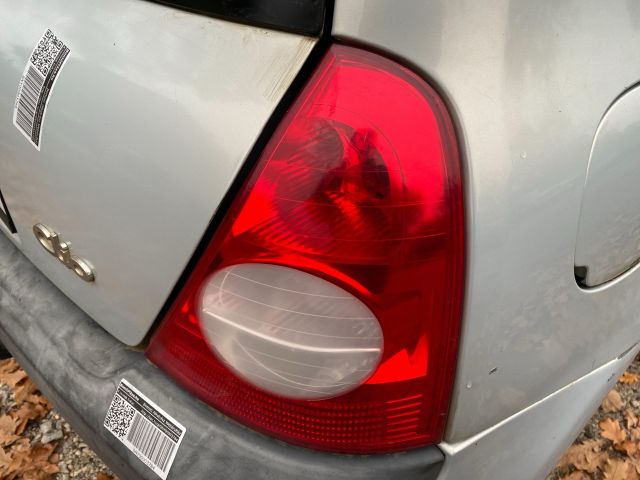 bontott RENAULT CLIO II Jobb Hátsó Lámpa