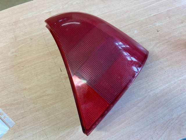 bontott RENAULT CLIO II Jobb Hátsó Lámpa