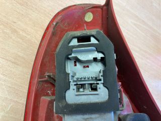 bontott RENAULT CLIO II Jobb Hátsó Lámpa