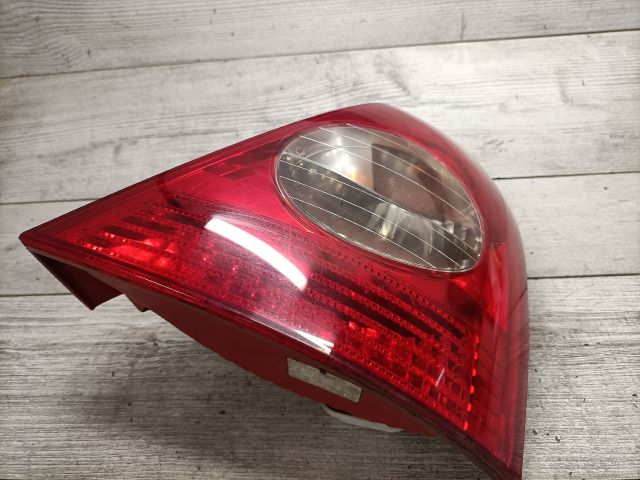 bontott RENAULT CLIO II Jobb Hátsó Lámpa