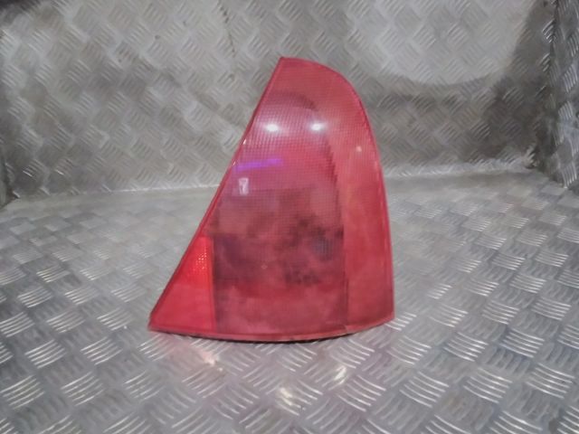 bontott RENAULT CLIO II Jobb Hátsó Lámpa