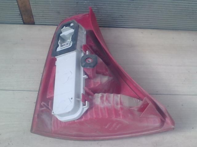 bontott RENAULT CLIO II Jobb Hátsó Lámpa