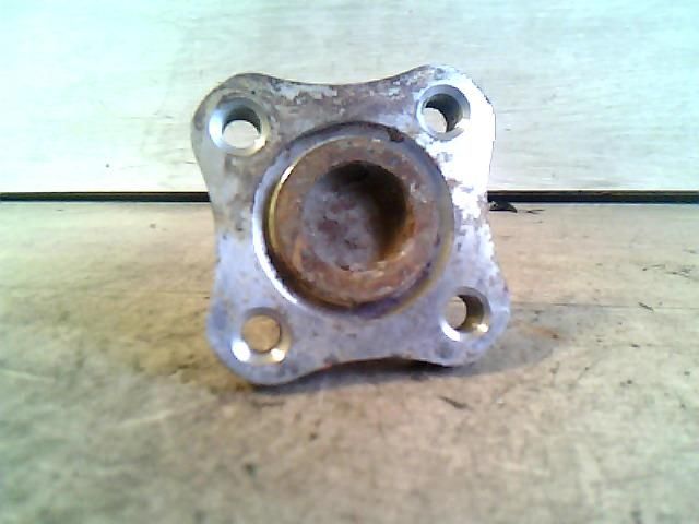 bontott RENAULT CLIO II Jobb hátsó Tengelycsonk