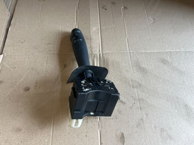 bontott RENAULT CLIO II Jobb Kormánykapcsoló Ablaktörlő