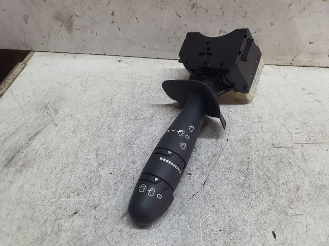 bontott RENAULT CLIO II Jobb Kormánykapcsoló Ablaktörlő