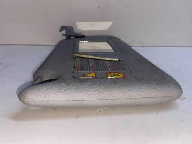 bontott RENAULT CLIO II Jobb Napellenző