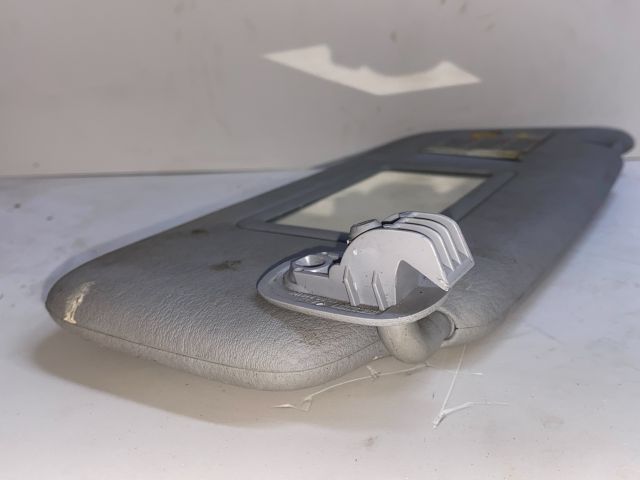 bontott RENAULT CLIO II Jobb Napellenző