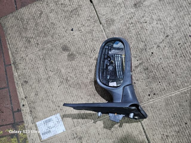 bontott RENAULT CLIO II Jobb Visszapillantó Tükör (Elektromos)