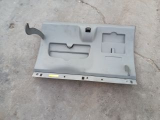 bontott RENAULT CLIO II Kesztyűtartó Ajtó