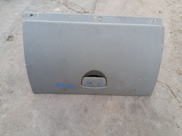 bontott RENAULT CLIO II Kesztyűtartó Ajtó