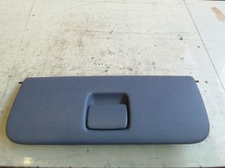 bontott RENAULT CLIO II Kesztyűtartó Ajtó