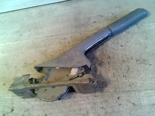 bontott RENAULT CLIO II Kézifék Kar