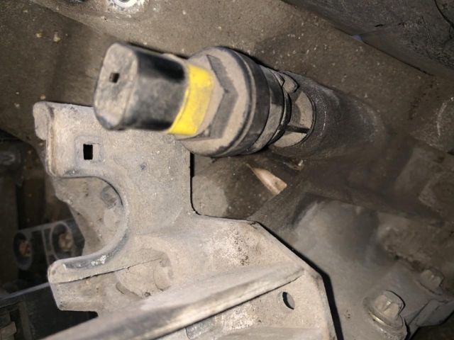 bontott RENAULT CLIO II Kilométer Meghajtó