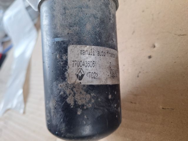 bontott RENAULT CLIO II Klíma Párátlanító Tartály