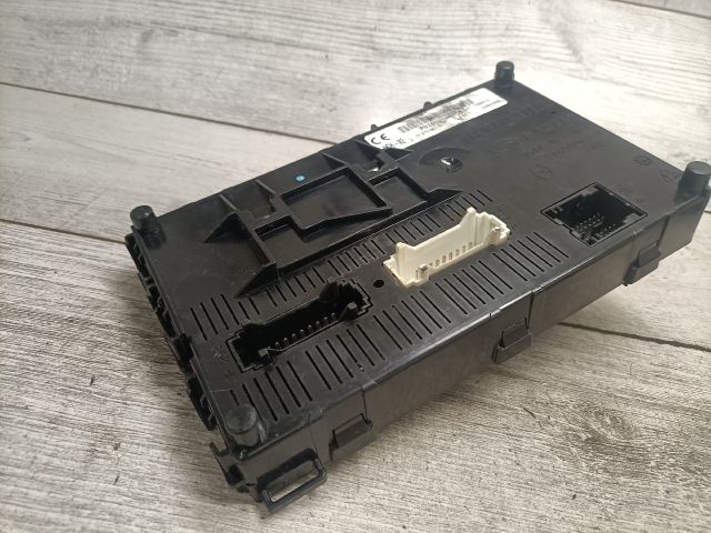 bontott RENAULT CLIO II Komfort Elektronika