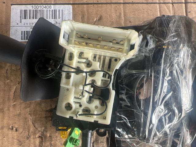 bontott RENAULT CLIO II Komplett Kormánykapcsoló (Bajuszkapcsoló)