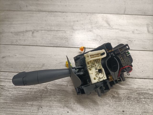 bontott RENAULT CLIO II Komplett Kormánykapcsoló (Bajuszkapcsoló)