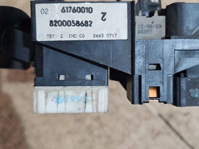 bontott RENAULT CLIO II Komplett Kormánykapcsoló (Bajuszkapcsoló)