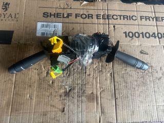bontott RENAULT CLIO II Komplett Kormánykapcsoló (Bajuszkapcsoló)