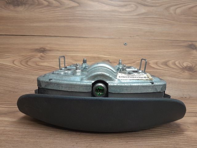 bontott RENAULT CLIO II Kormánylégzsák