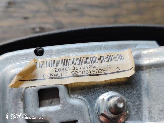 bontott RENAULT CLIO II Kormánylégzsák