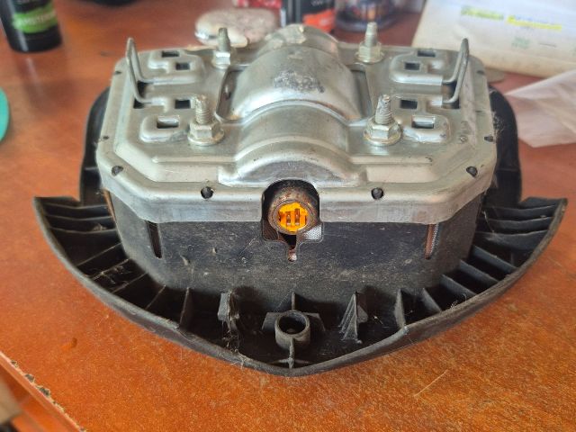 bontott RENAULT CLIO II Kormánylégzsák