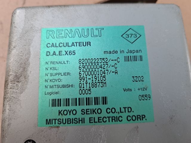 bontott RENAULT CLIO II Kormánymű Elektronika