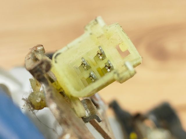 bontott RENAULT CLIO II Kormányoszlop