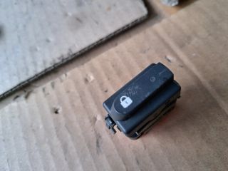 bontott RENAULT CLIO II Központizár Kapcsoló