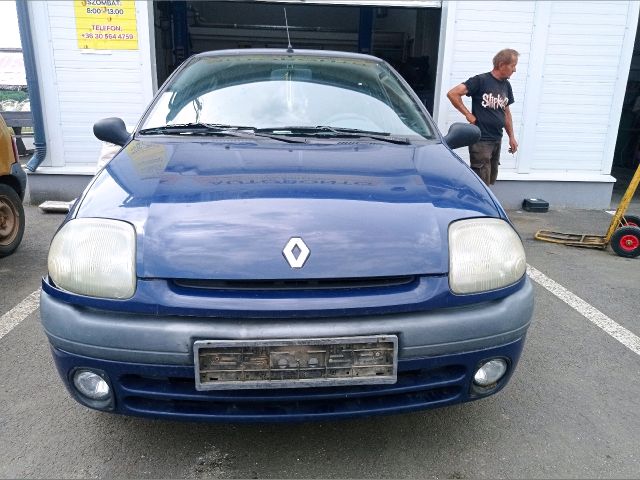 bontott RENAULT CLIO II Kürt