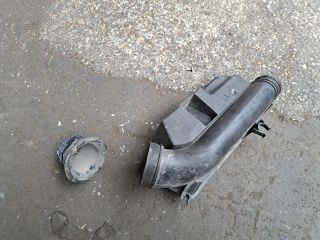 bontott RENAULT CLIO II Légbeömlő