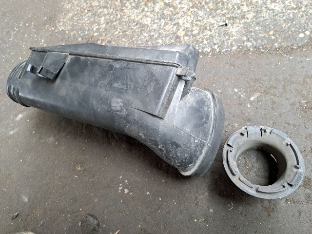 bontott RENAULT CLIO II Légbeömlő