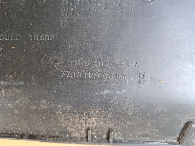 bontott RENAULT CLIO II Levélrács