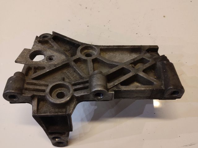 bontott RENAULT CLIO II Motor Tartó Bak (Pozíciófüggetlen)