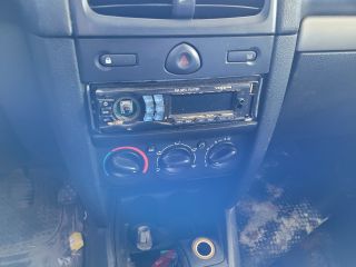 bontott RENAULT CLIO II Motorháztető Bal Zsanér