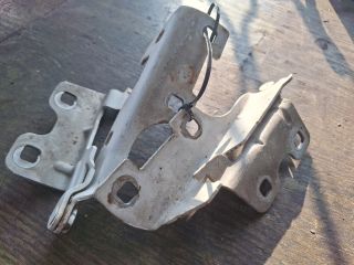 bontott RENAULT CLIO II Motorháztető Zsanér Pár