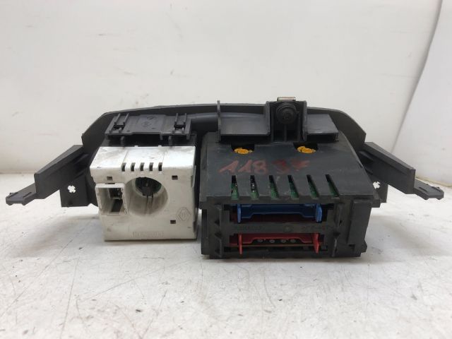 bontott RENAULT CLIO II Multifunkciós Kijelző