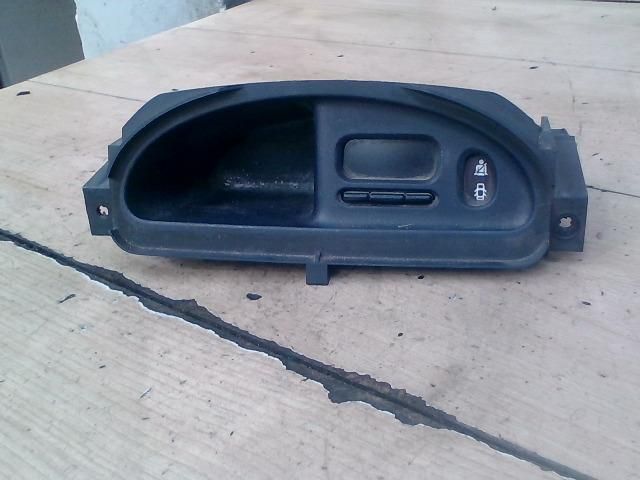 bontott RENAULT CLIO II Óra (Időmérő)