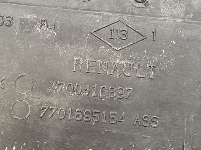 bontott RENAULT CLIO II Pótféklámpa