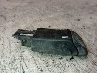 bontott RENAULT CLIO II Rádió / CD Kapcsoló