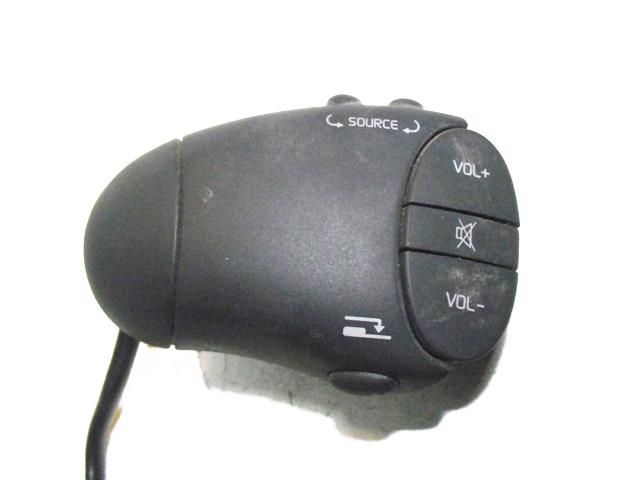 bontott RENAULT CLIO II Rádió / CD Kapcsoló