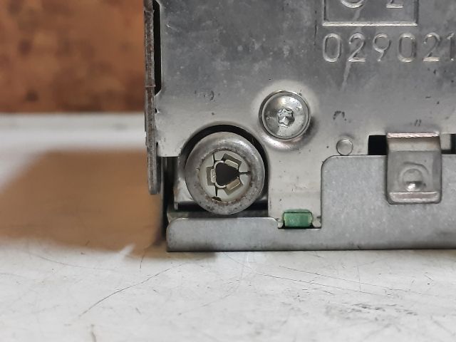 bontott RENAULT CLIO II Rádió / CD