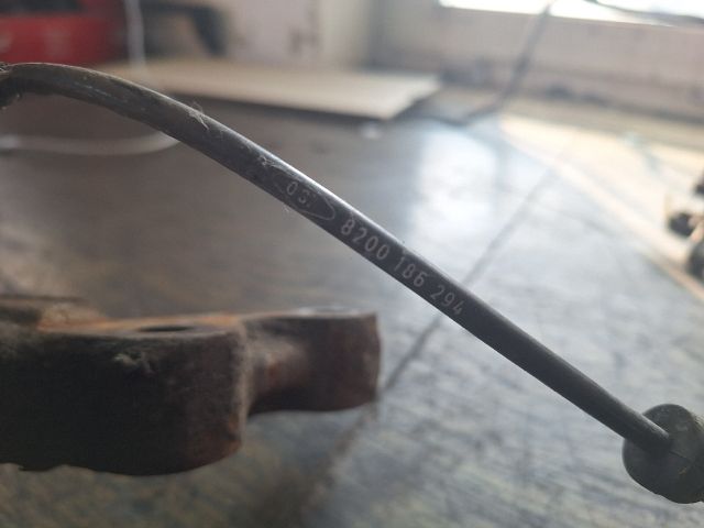 bontott RENAULT CLIO II Bal első Csonkállvány Kerékaggyal