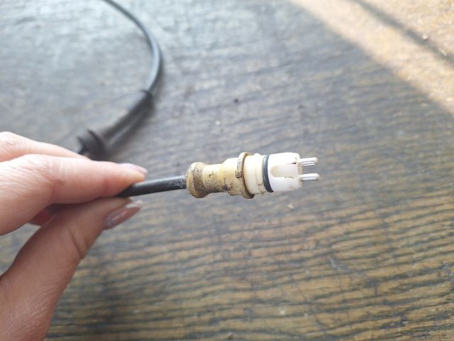 bontott RENAULT CLIO II Bal első Csonkállvány Kerékaggyal