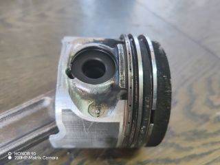 bontott RENAULT CLIO II Dugattyú és Hajtókar