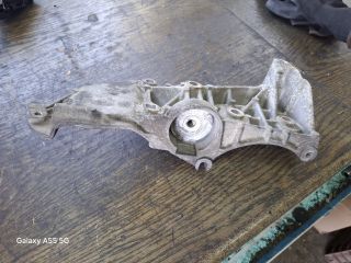 bontott RENAULT CLIO II Generátor Tartó Bak