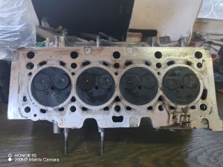 bontott RENAULT CLIO II Hengerfej