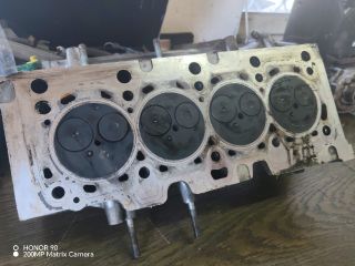 bontott RENAULT CLIO II Hengerfej