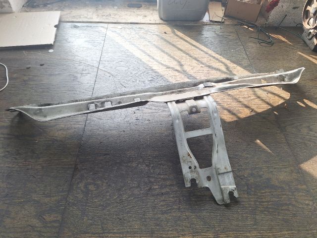 bontott RENAULT CLIO II Homlokfal (Üres lemez)