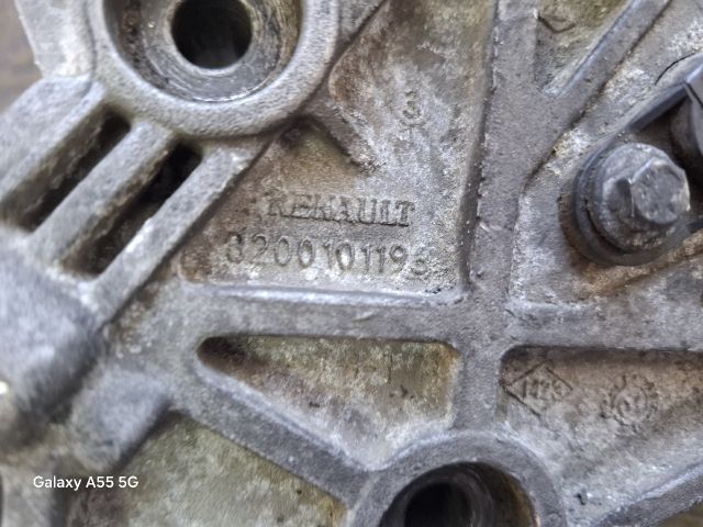 bontott RENAULT CLIO II Motor Tartó Bak (Fém)